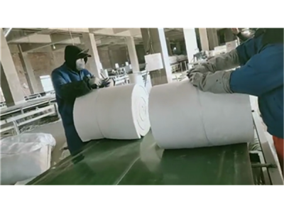 窑炉用硅酸铝陶瓷纤维毯高纯耐高温纤维毯